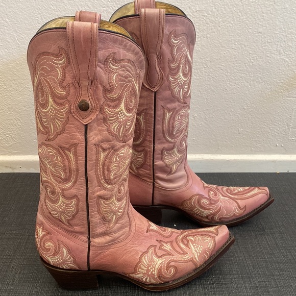 Shoes - Corral Pink Floral Full Stitch, Size 8